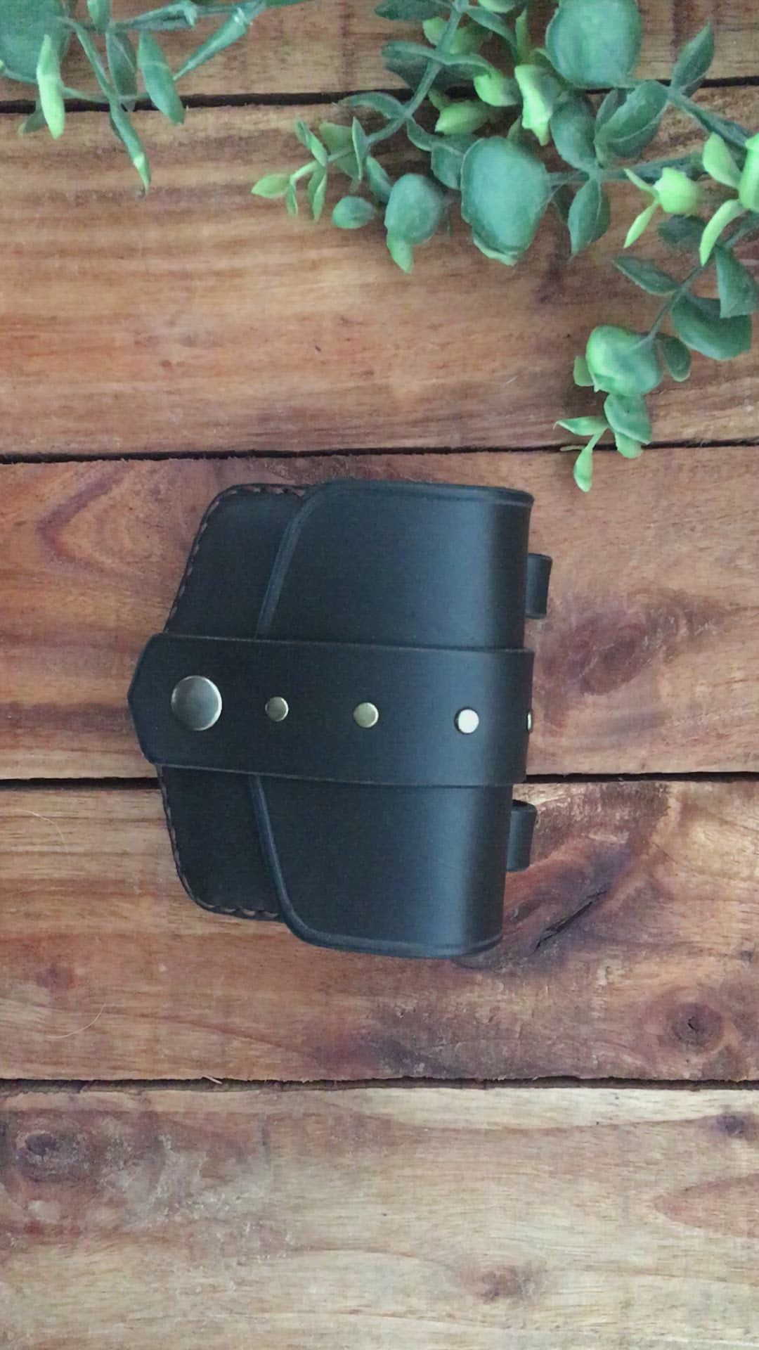 Video showing a Handmade Black Mini Leather Belt Pouch