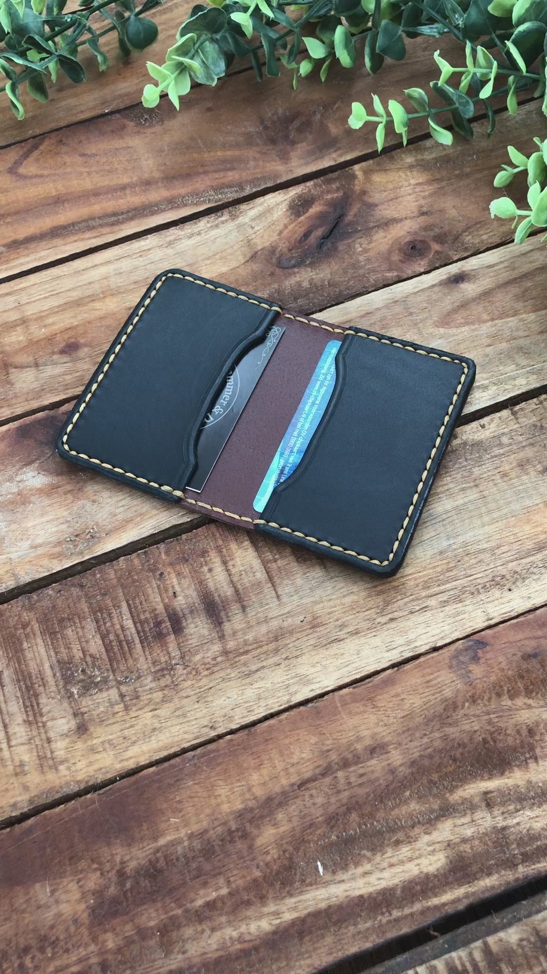 Video showing the Handmade Two-tone Bifold Leather Card Wallet in Brown and Black with Hazel Stitching