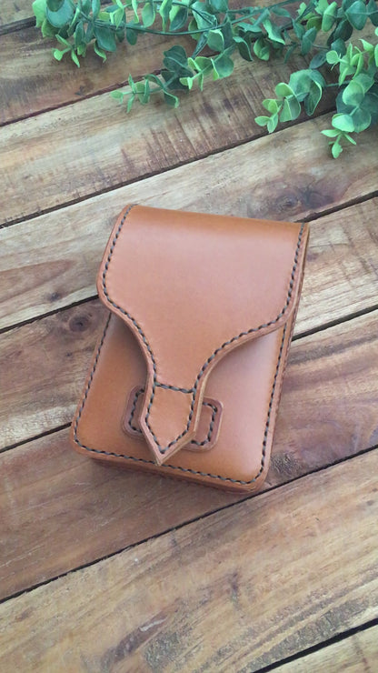 video showing the Handmade Classic Cognac Leather Belt Pouch with magnetic closing