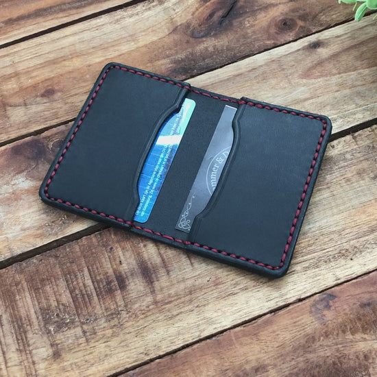 video showing the Handmade Black Bifold Leather Card Wallet
