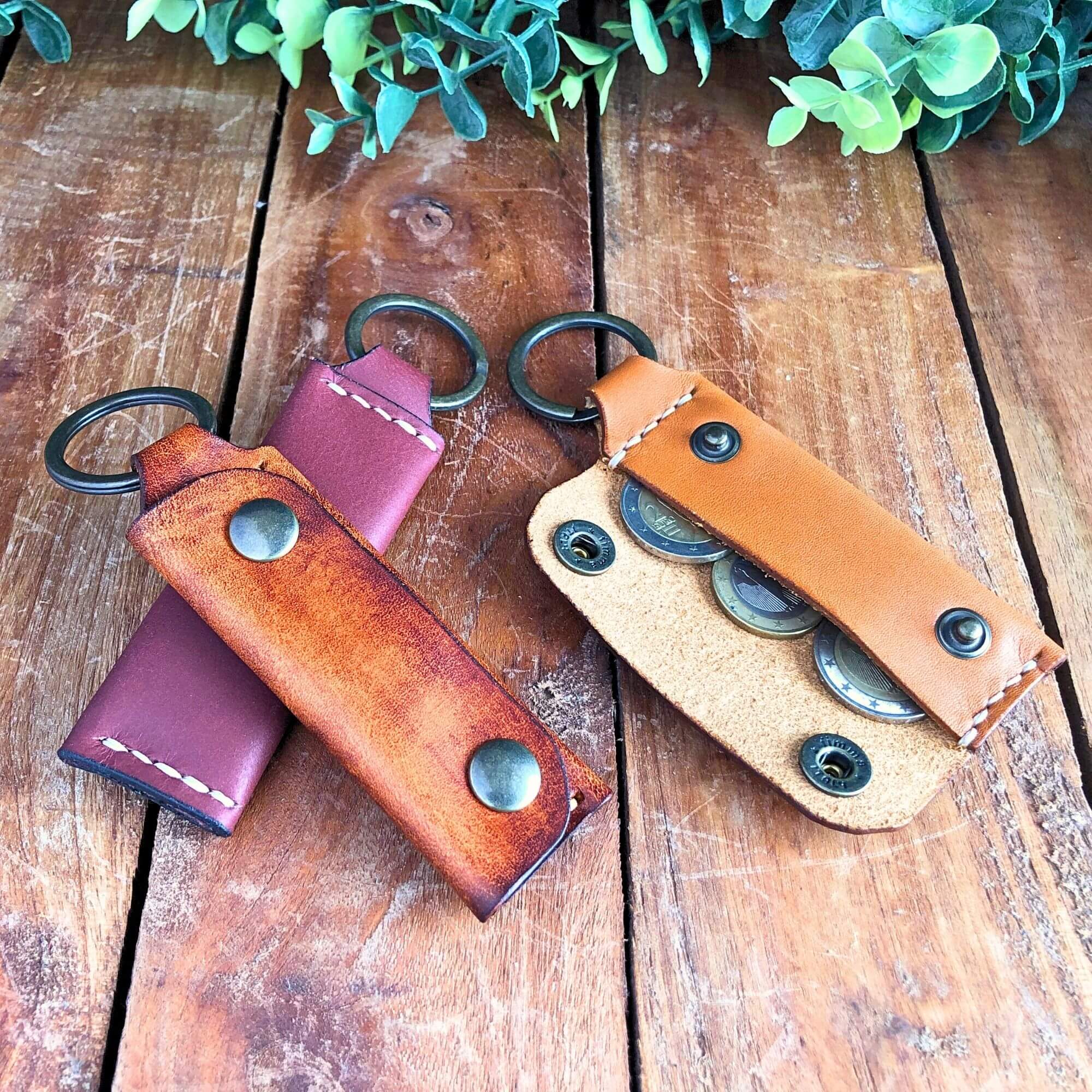 Emergency Keychain Wallet 7 3 leather emergency keyring wallets with coins inside