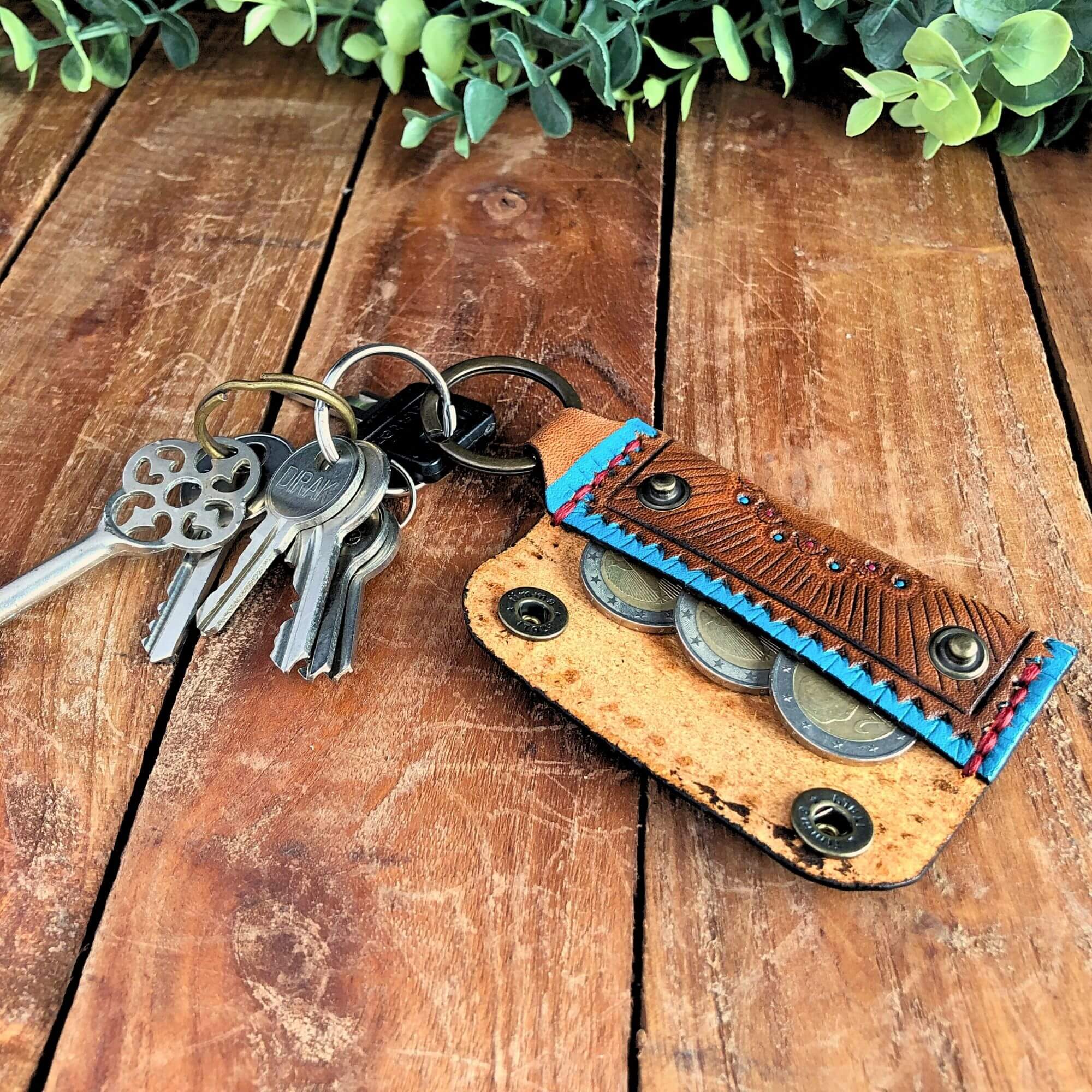 Emergency Keychain Wallet 8 handcarved leather emergency keychain wallet filled with coins attached to keys
